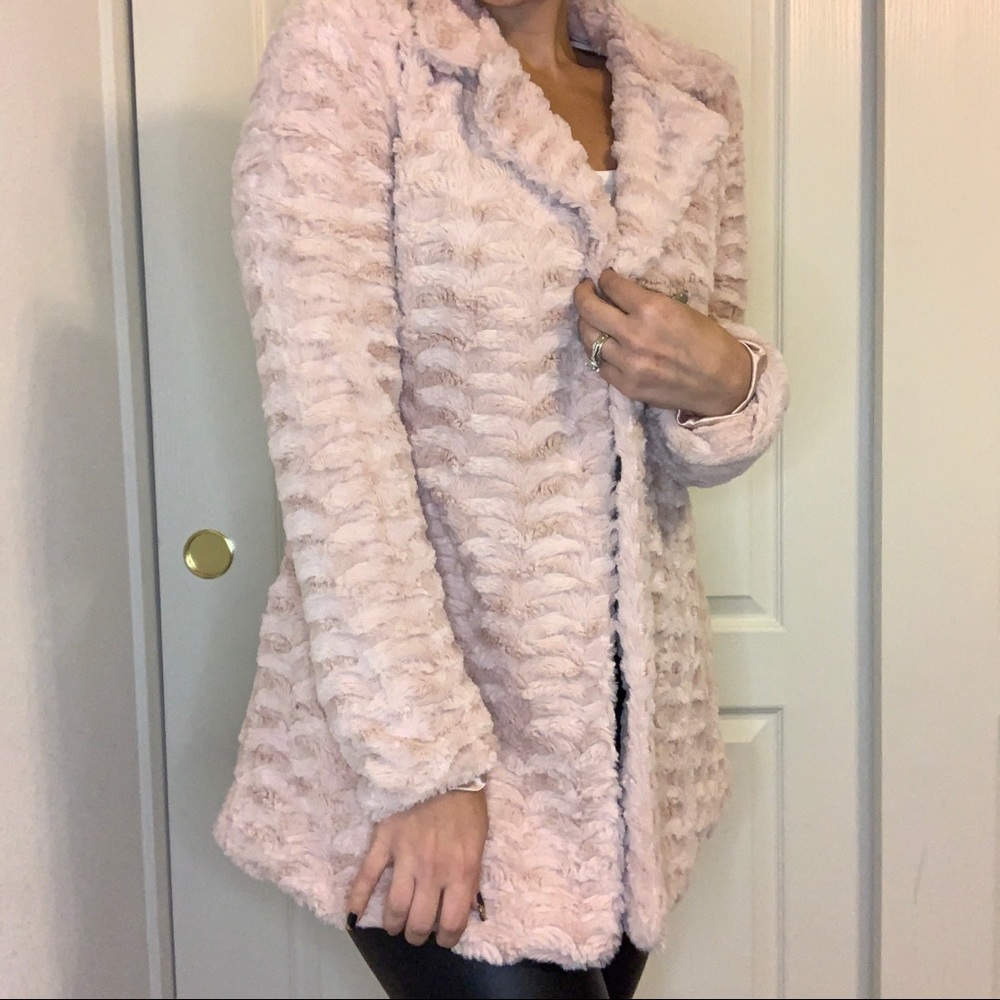 Dillard’s Jacket - Picture 3 of 4